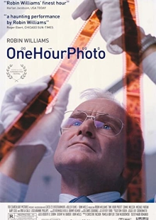 دانلود فیلم One Hour Photo 2002 عکس یک ساعته